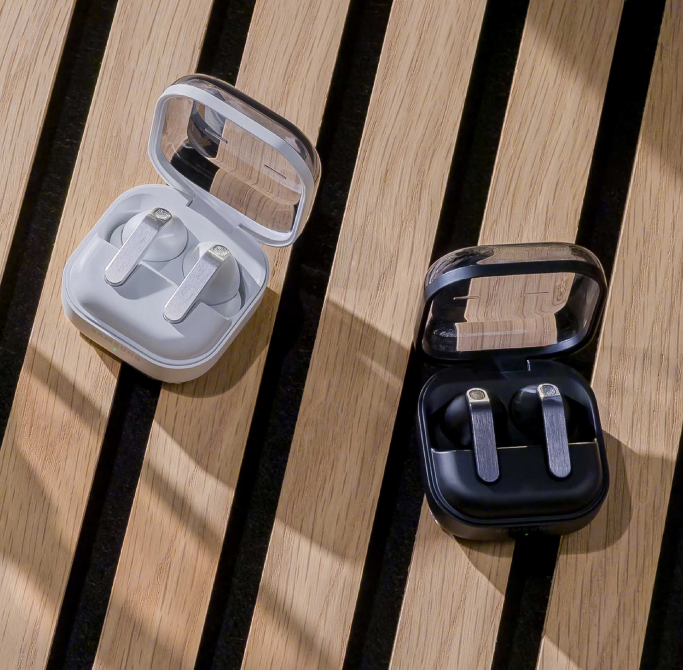 „Galaxy Buds“ ausinės „Samsung“ salonuose